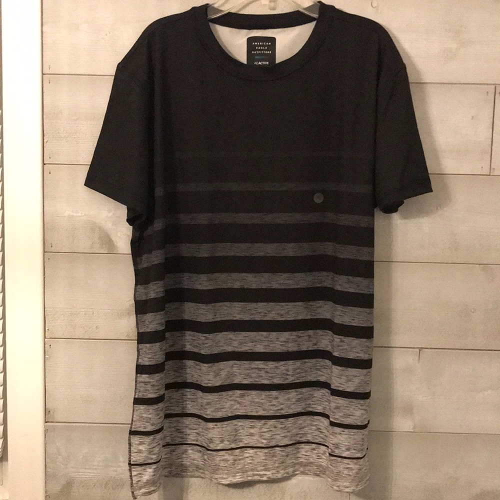 Men’s AE Active Shirt - NWT!